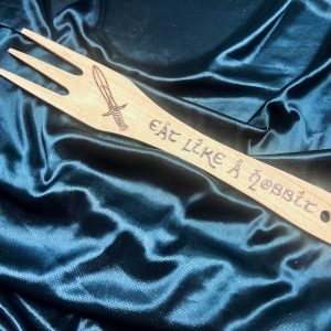 Garfo Fino de Madeira "Eat Like a Hobbit"