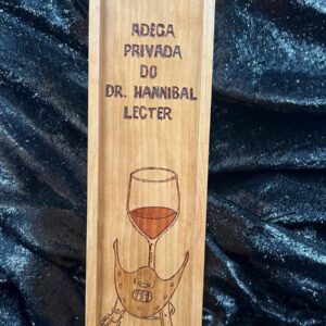 Caixa para Garrafa "Adega Privada do Dr. Hannibal"